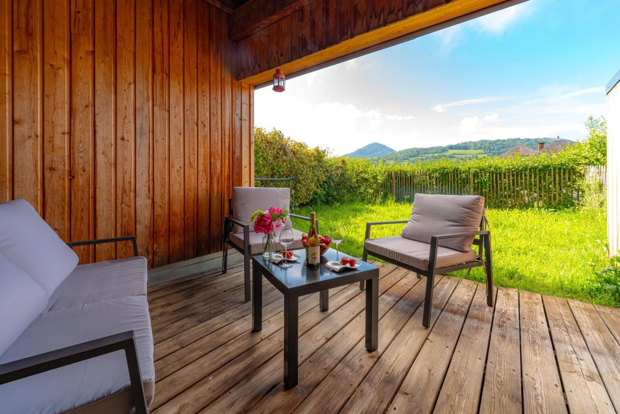 Apartamento Vue Sur Les Montagnes-Wifi-Terrasse Saint-Jean-d'Arvey Exterior foto